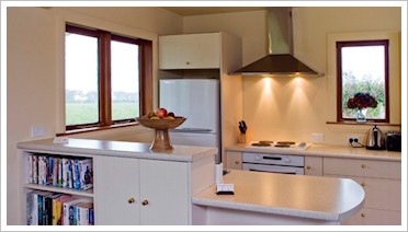 Kincaid Cottage - kitchen